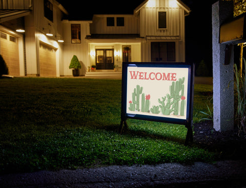 Cacti Welcome Lumilawn Sign