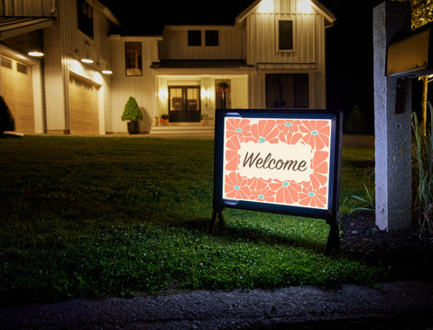 Groovy Floral Welcome Lumilawn Sign