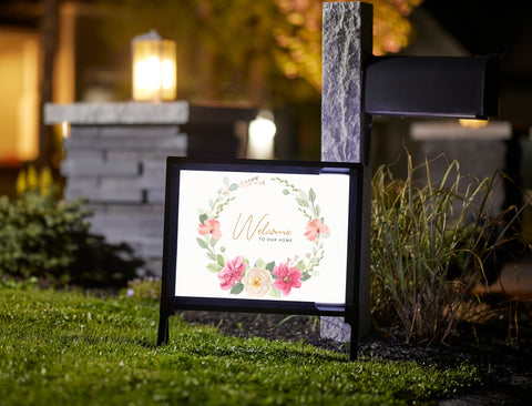 Wreath Welcome Yard Sign