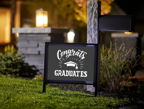 Graduation Cap Congrats Yard Sign